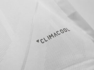 Real Madrid 2017/18 home jersey replica