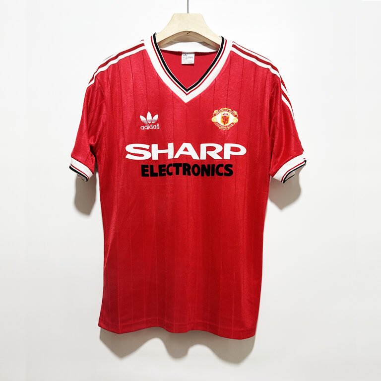 1982-83 Manchester united Home retro football jersey