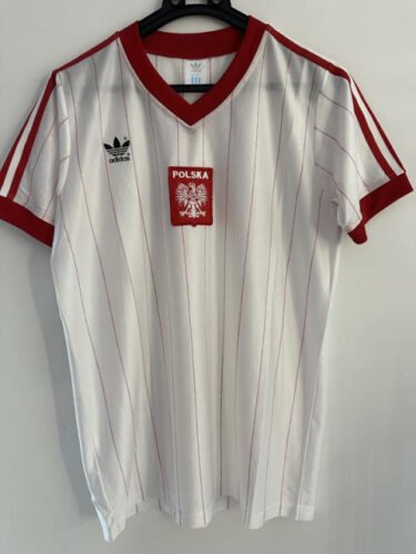 1982 Poland Home retro football jersey S-2XL photo review