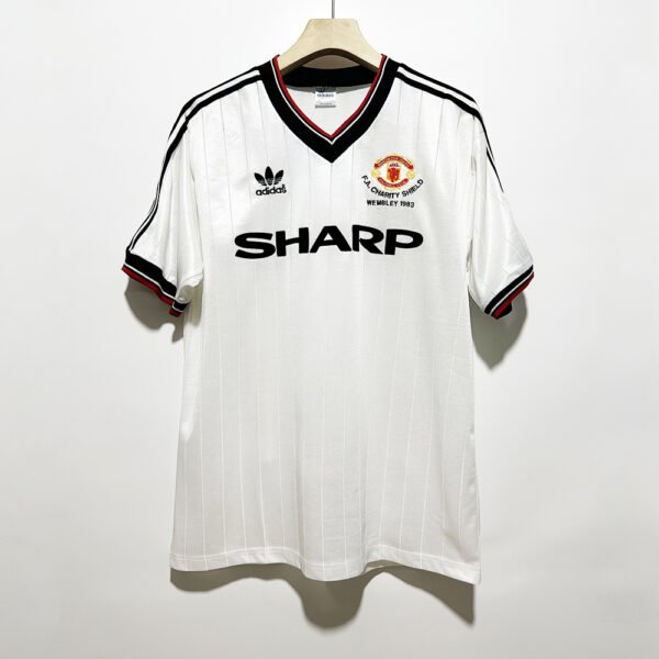 1983 Manchester United F .A .CHARITY SHIELD retro football jersey