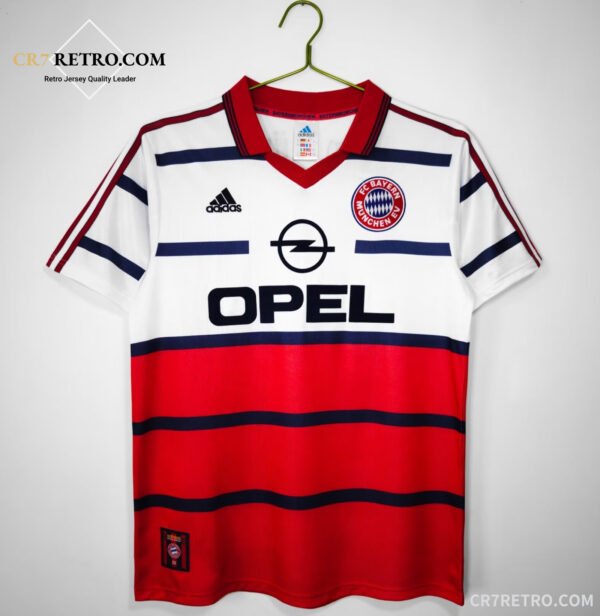 Bayern away football shirts for the 1998/00 season