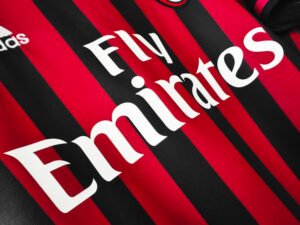 2016/17 AC Milan Home Retro Football Jersey – Classic red and black striped kit with vintage club detailing.