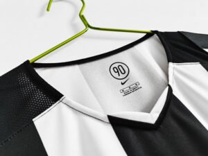 2004/05 Juventus Home Jersey back view featuring classic player number and vintage design.