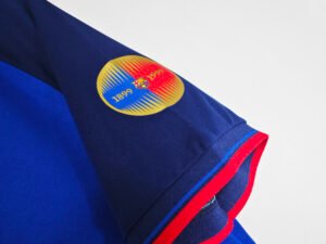 Barcelona 1999 Retro Jersey – Men's FC Barcelona Classic Soccer Shirt featuring legendary design.