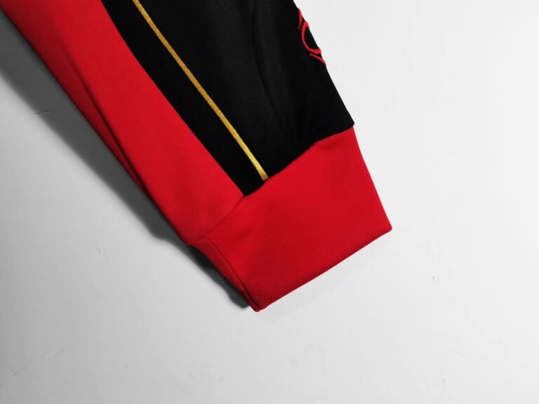 Kaka 2006/07 AC Milan Retro Jersey – Classic AC Milan Football Shirt