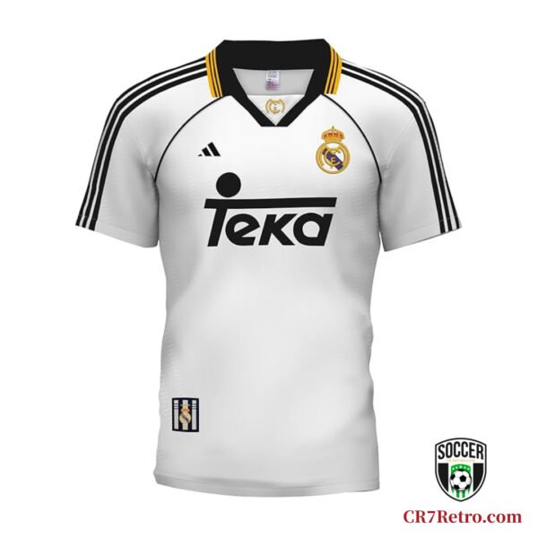 Detailed Stitching of Real Madrid 2000 Jersey - Authentic Classic Kit