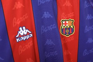 Retro Barcelona long sleeve home jersey 95-97