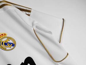 Retro Real Madrid 2011-12 home shirt