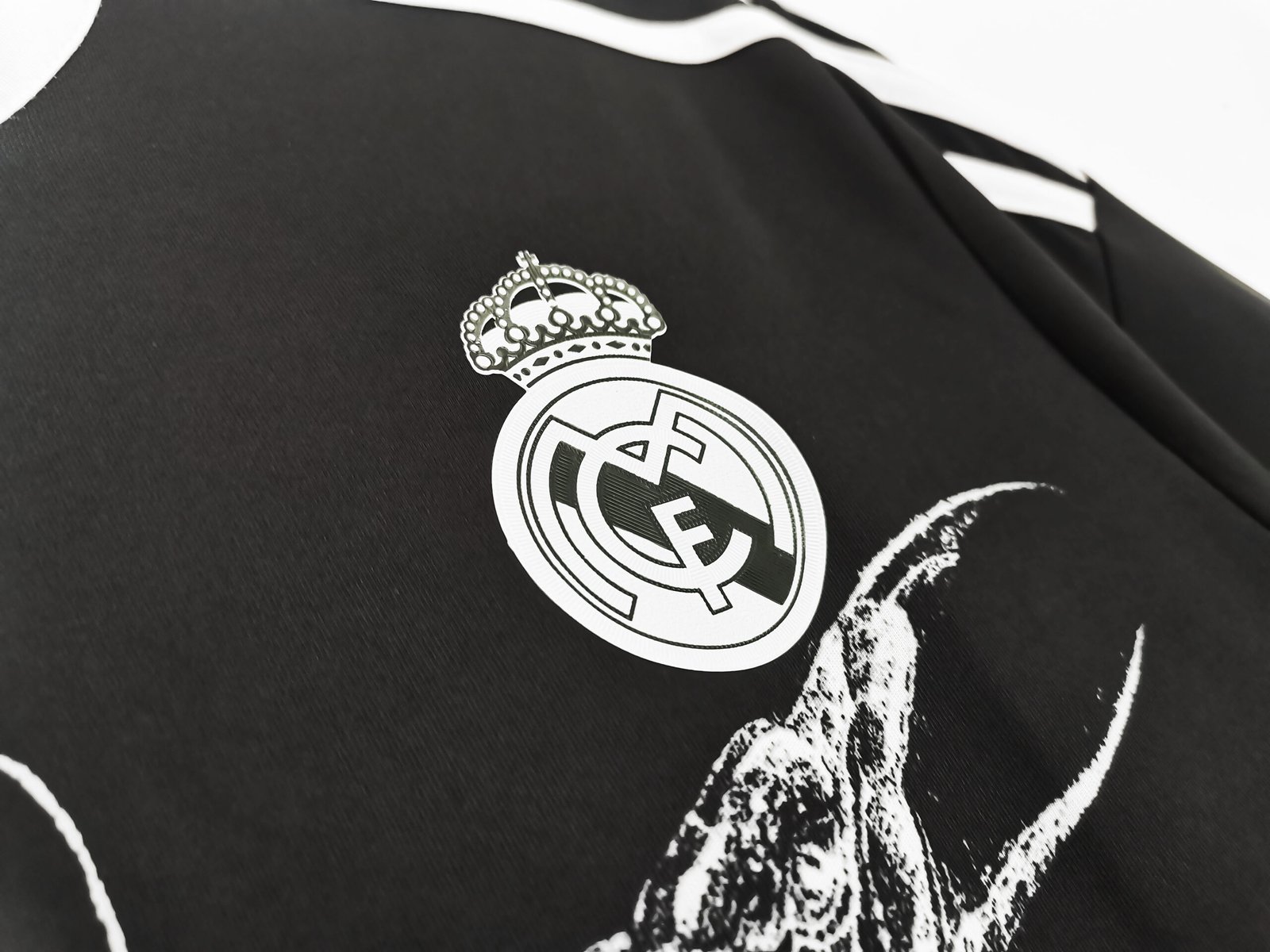 Real Madrid 2014/15 third jersey replica