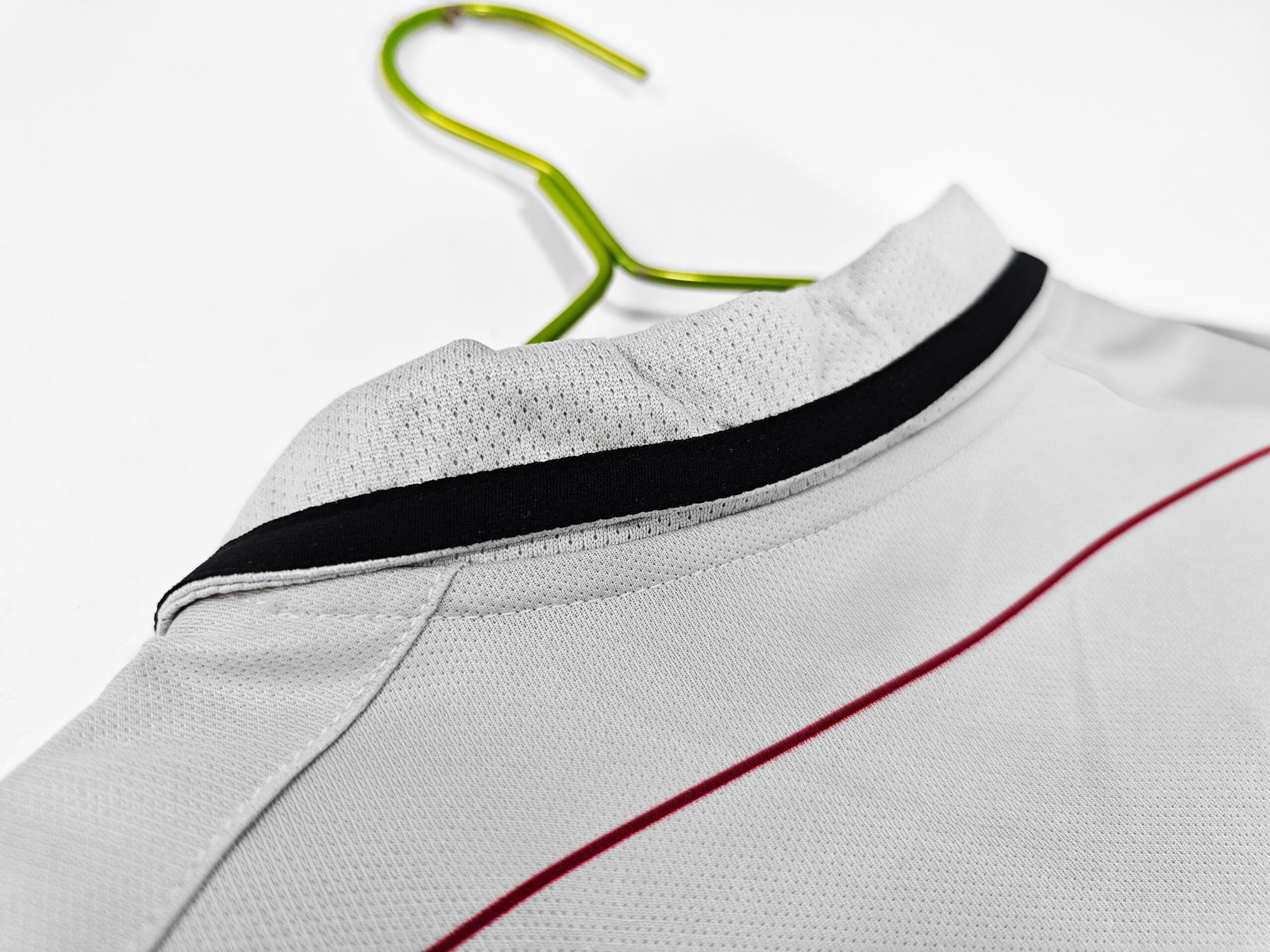 Classic Barcelona 03/04 away kit