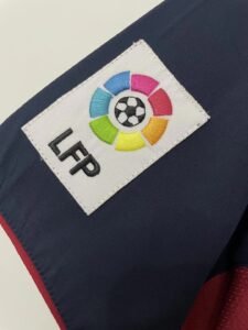 Classic Barcelona 03/04 home kit