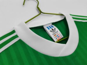 Replica Cameroon 1990 home soccer jersey Milla