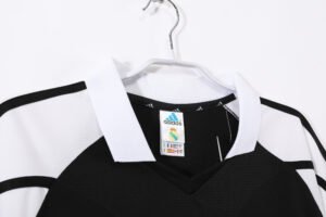 Zidane Real Madrid 2001/02 away shirt replica