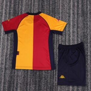 Kids Retro Roma Home Jersey 2000/01