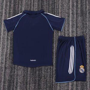 Kids Retro Real Madrid Away Jersey 2005/06