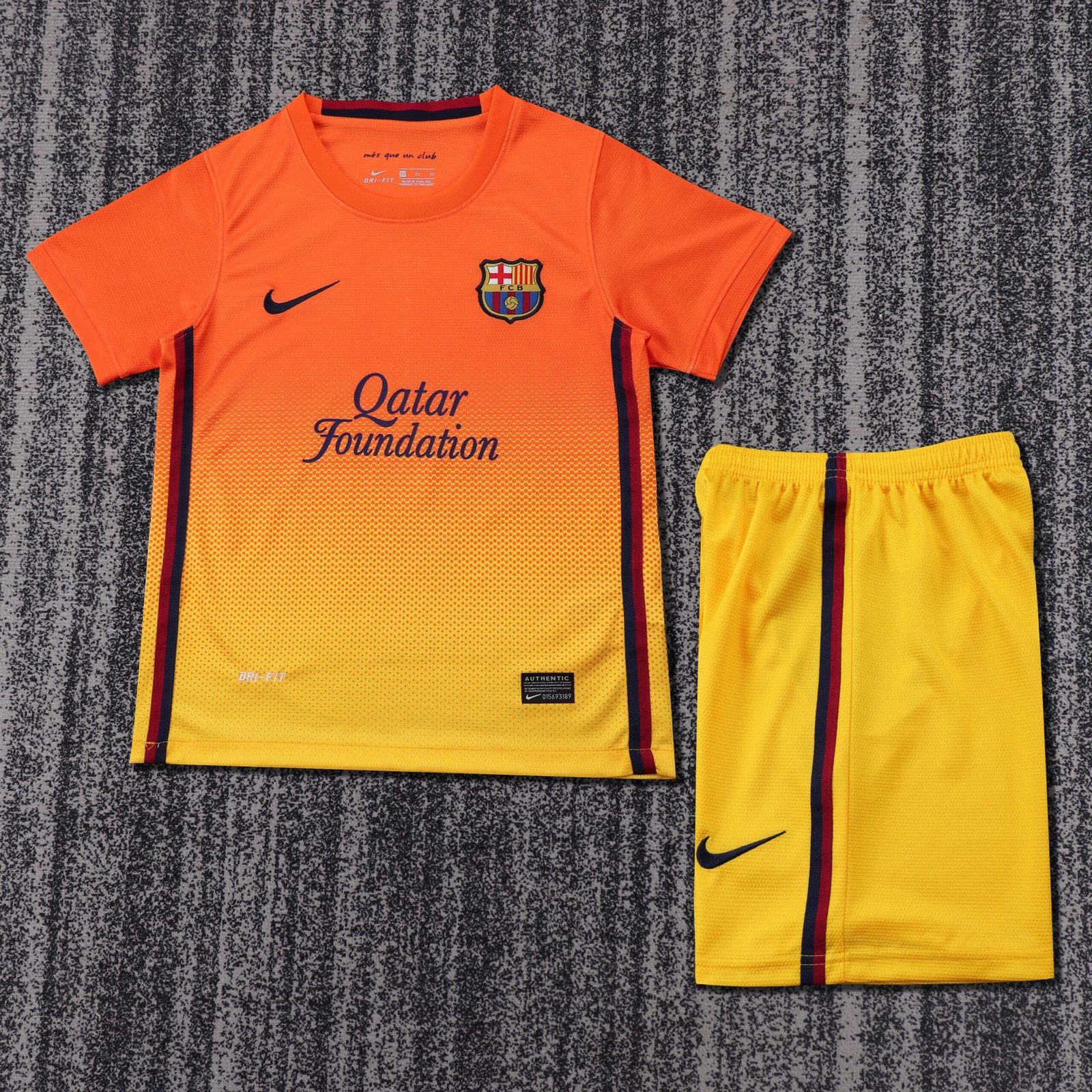 Kids Retro Barcelona Away Jersey 2012/13
