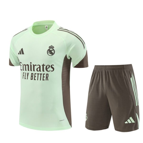 Real Madrid Short Training Light Green 2025/26