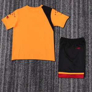 Kids Retro Roma Home Jersey 2005/06