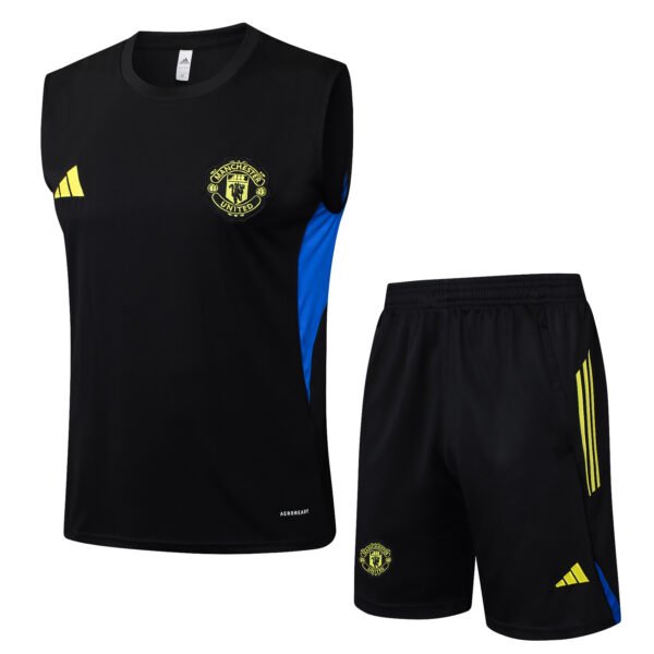 Manchester United Training Vest Black Kit 2025/26