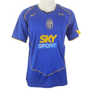 Retro Juventus Away Jersey 2004/05