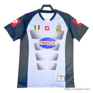 Retro Juventus Goalkeeper Jersey 2002/03