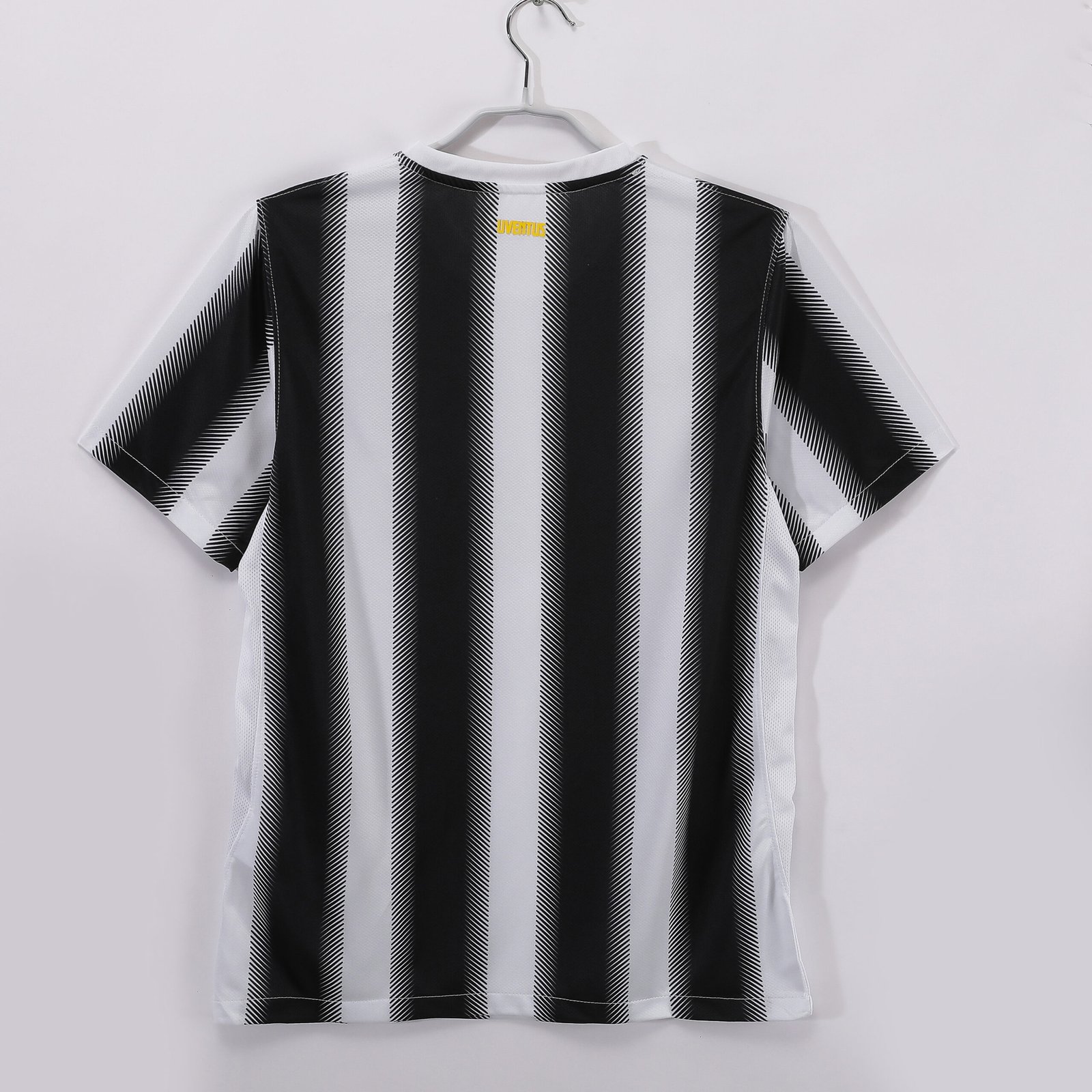 Retro Juventus Home Jersey 2011/12