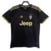 Retro Juventus Third Jersey 2015/16