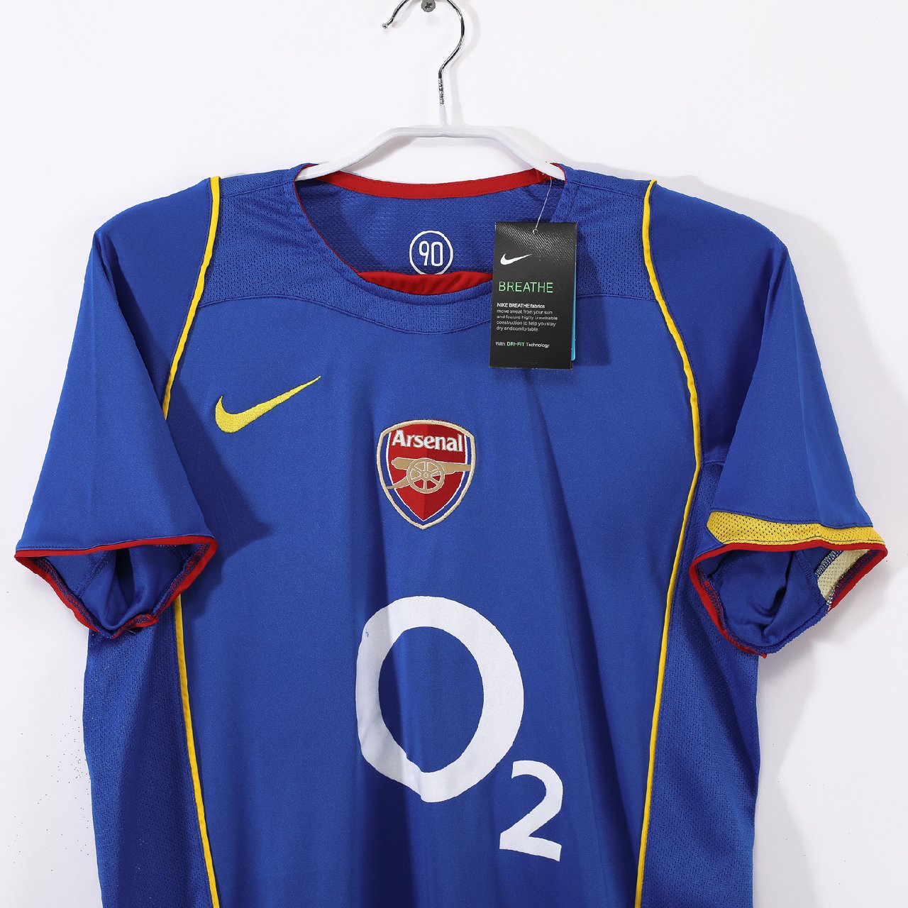 Retro Arsenal Away Jersey 2004/05