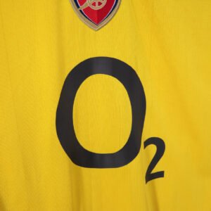 Retro Arsenal Away Jersey 2005/06