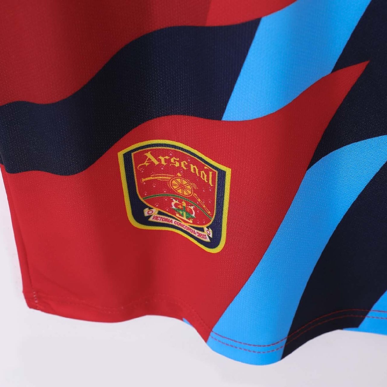 Retro Arsenal Commemorate Jersey 2014