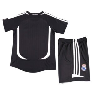Kids Real Madrid Away Jersey Retro Kit 2006/07